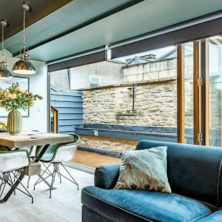 Style & Opulence In Georgian Chapel W Parking Apartment Bath Exterior photo
