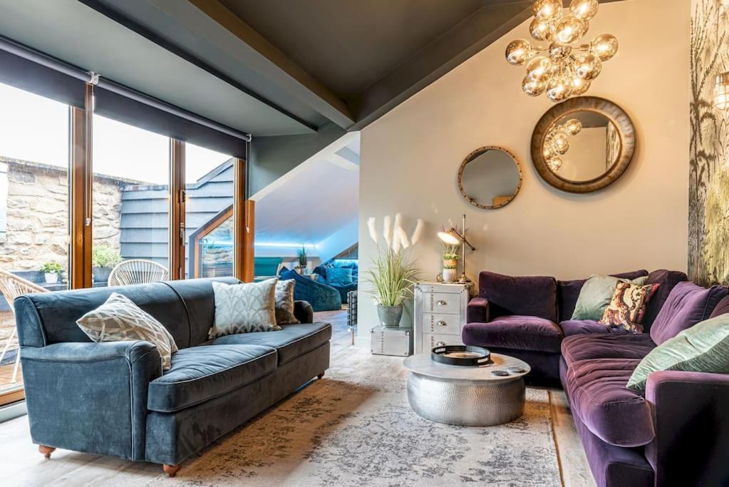 Apartment Style & Opulence In Georgian Chapel W Parking *