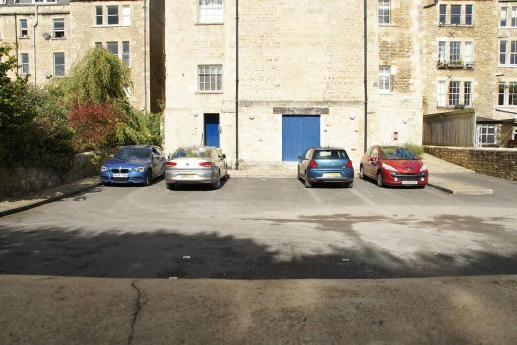 Style & Opulence In Georgian Chapel W Parking Apartment Bath