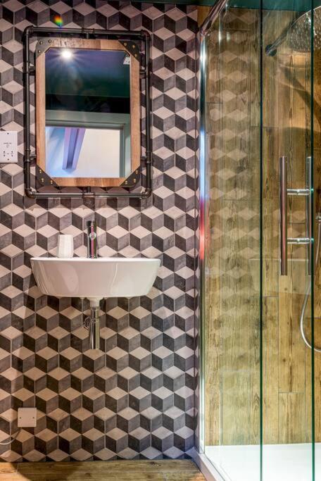 Appartement Style & Opulence In Georgian Chapel W Parking Bath