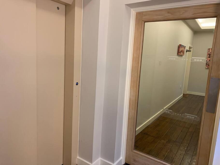 Style & Opulence In Georgian Chapel W Parking Apartment