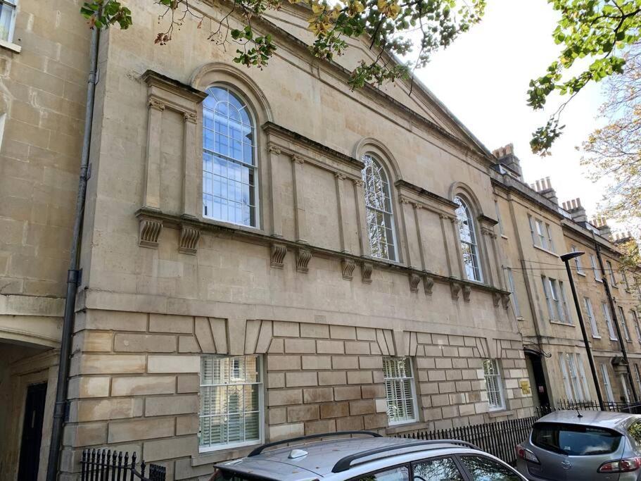 Apartment Style & Opulence In Georgian Chapel W Parking